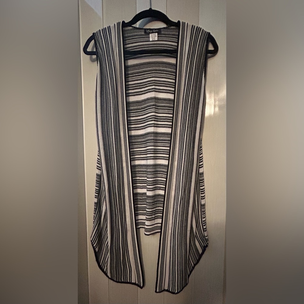 Long knit vest